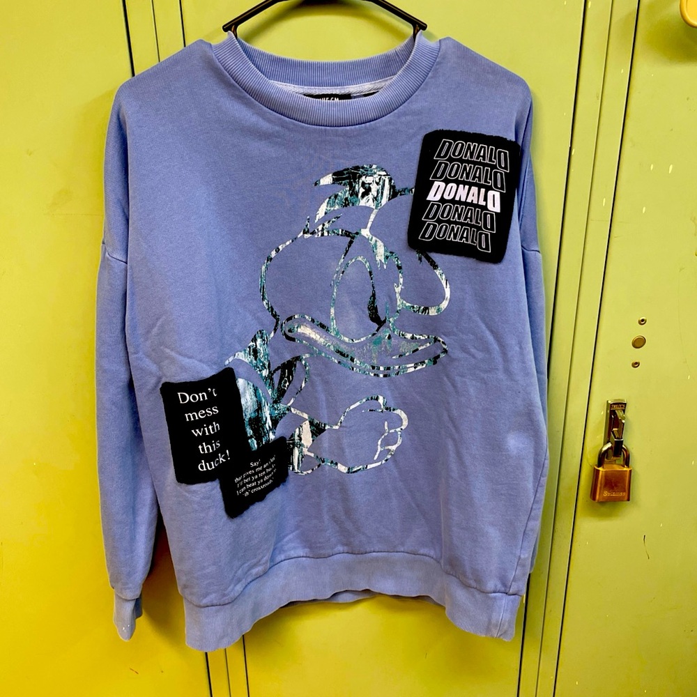 Blue Crewneck Sweater with Graphic Design